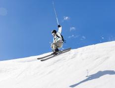 开云体育-魔都的轰鸣与主场的热血，当F1年度争冠焦点战与山西队得分狂潮在同一个周末上演