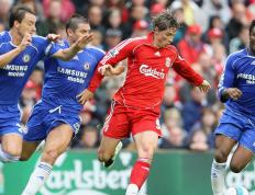 开云下载-祭坛与泥沼，当加纳战车碾过新西兰，谁在泥泞中封王？