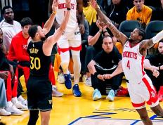 开云官方app入口-勇士双核相继伤退，球队陷入困境