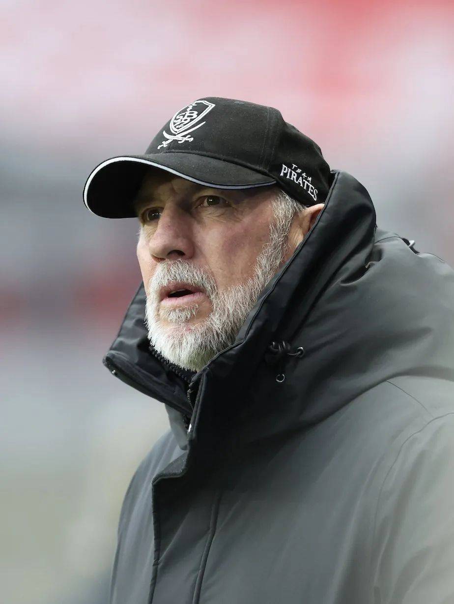 开云体育在线-布雷斯特主场遭遇失败,保级形势严峻