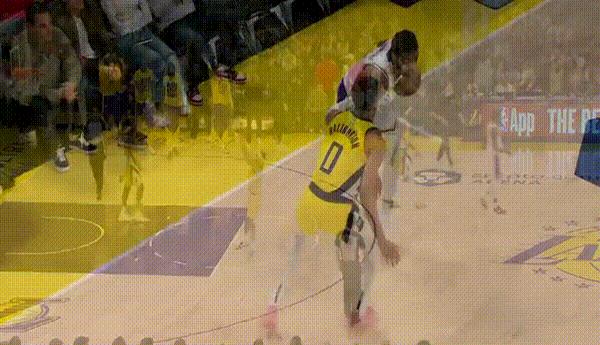 开云体育下载-包含小里弗斯三分绝杀，快船险胜步行者的词条