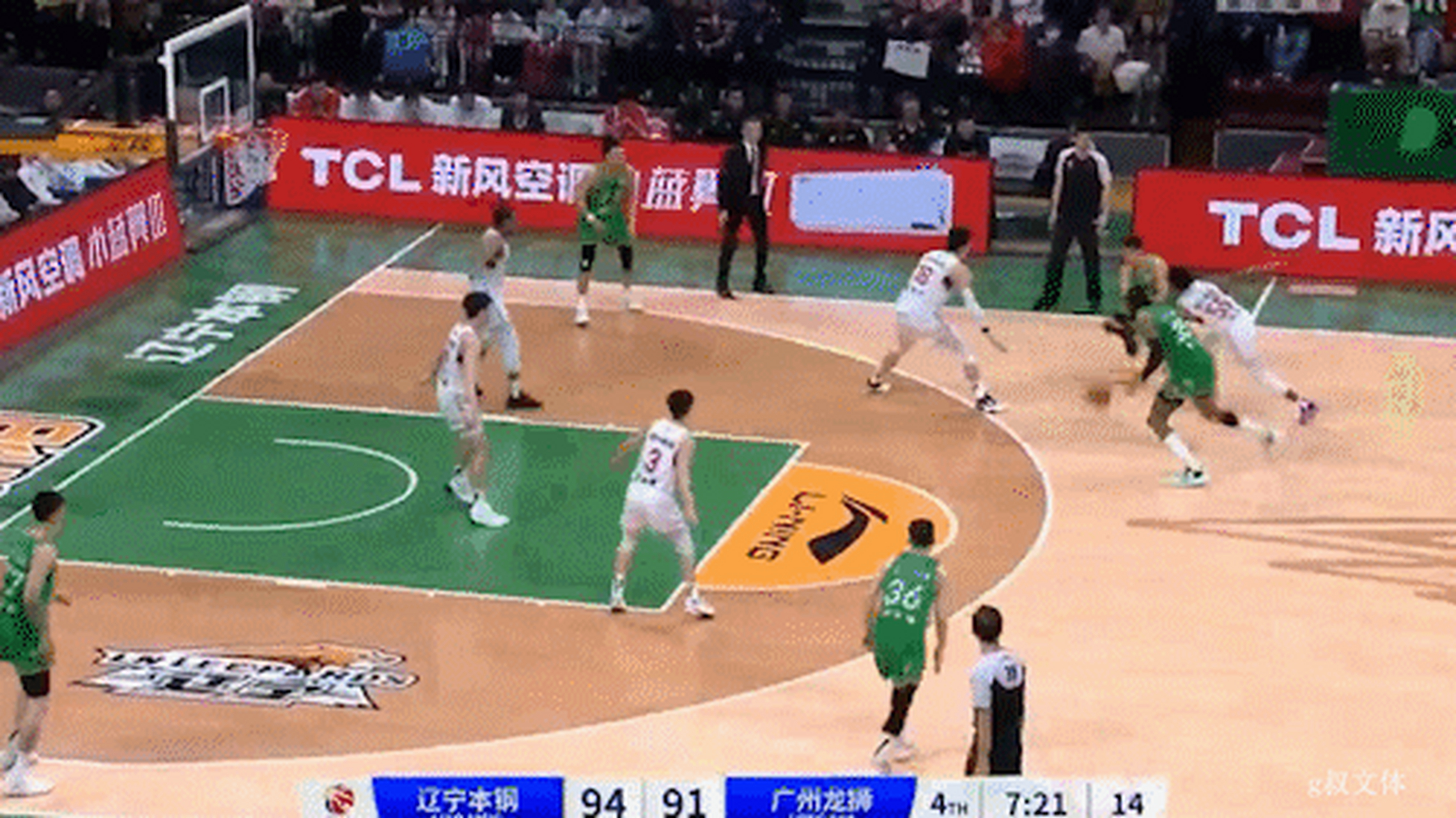 开云体育入口-深圳队完胜江苏队,保罗点燃赛场