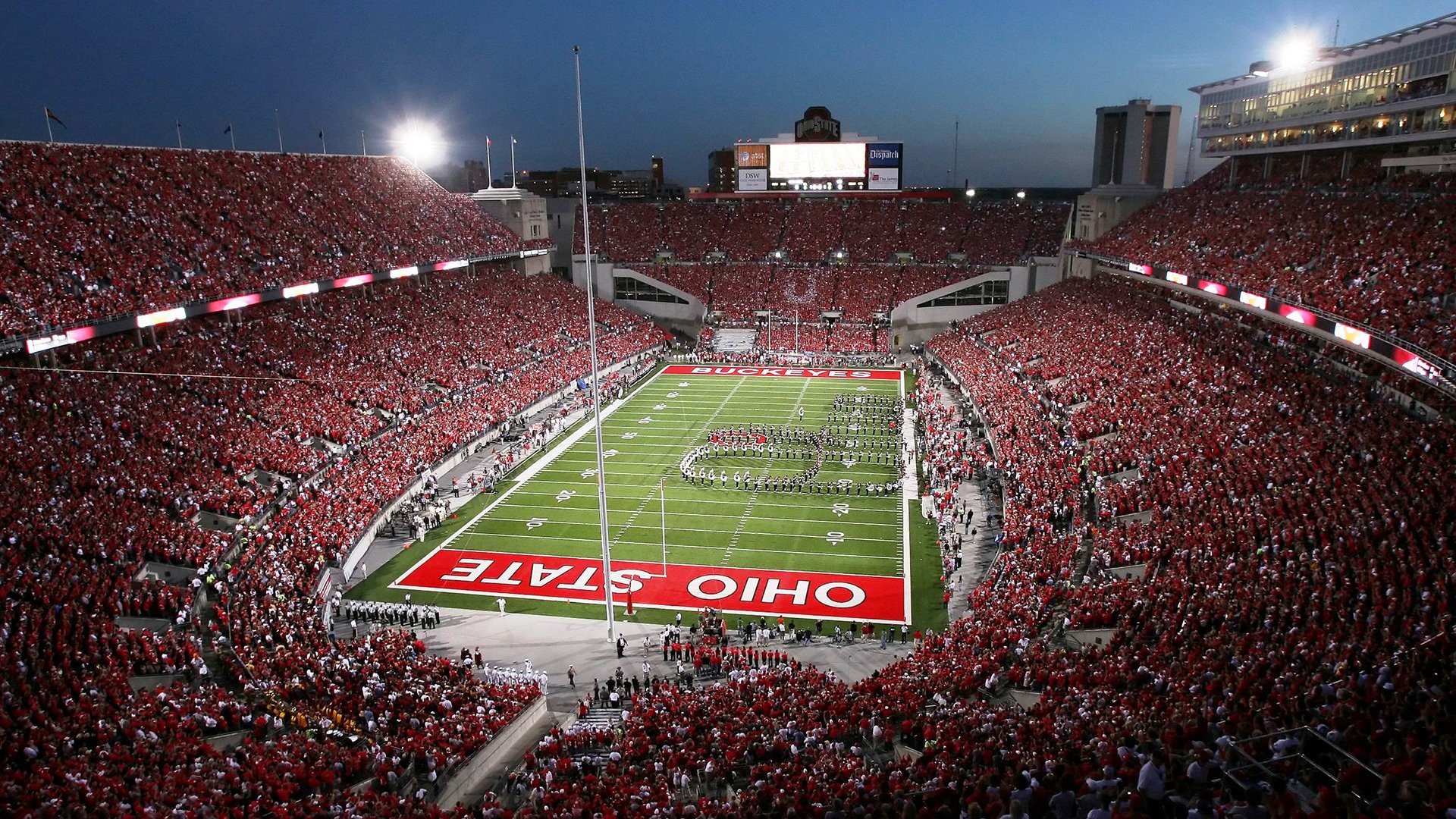 开云体育官网-穹顶之下，新王当立，文班亚马的封盖，雷霆的涌现时刻